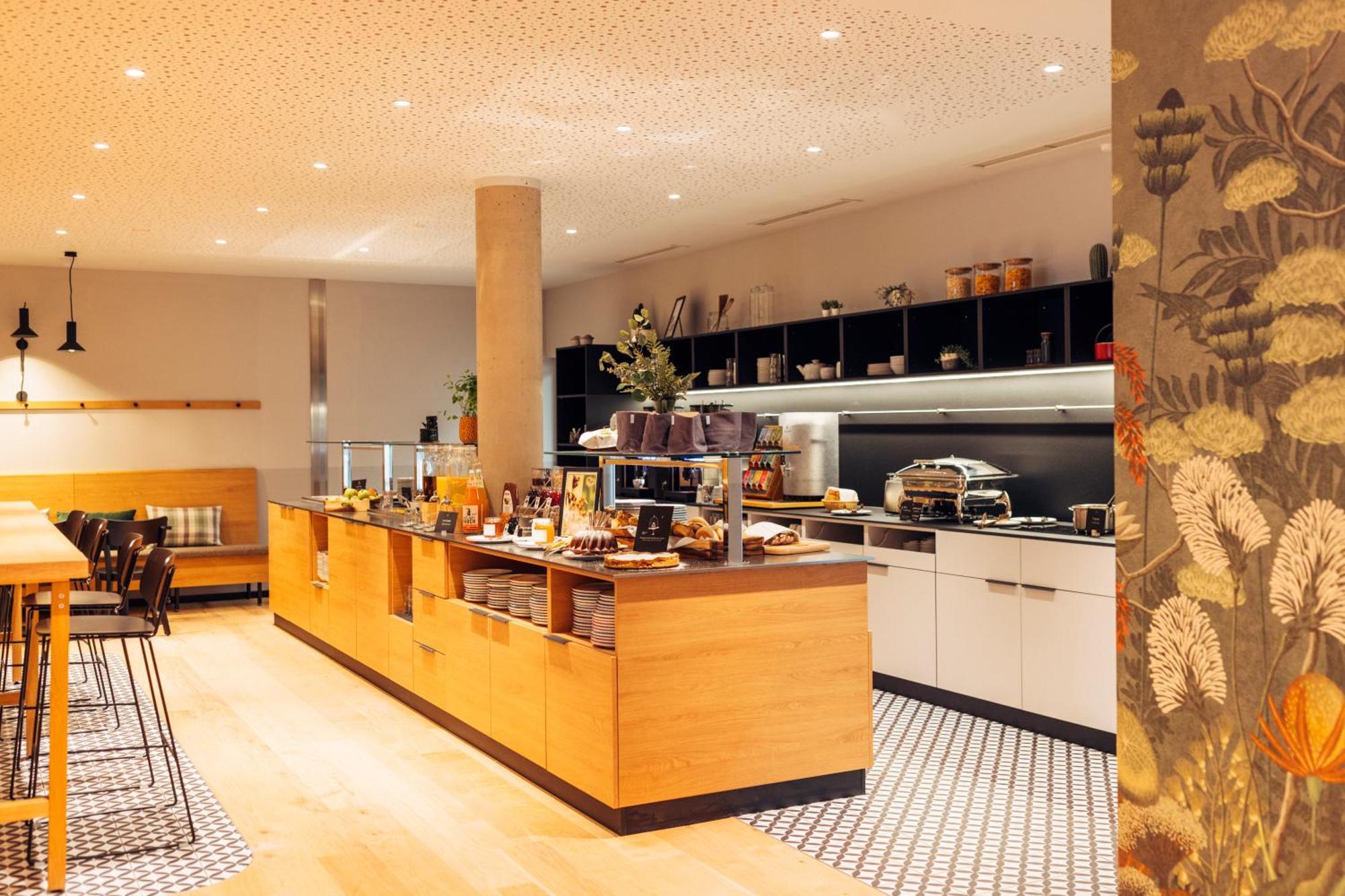 Harry'S Home Villach Hotel & Apartments Exterior foto